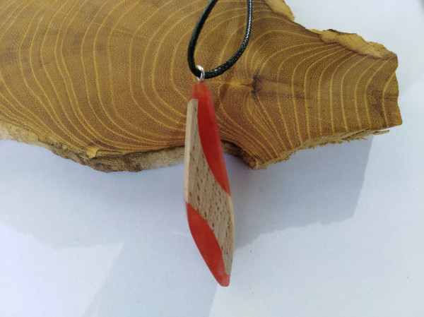 Halskette Holz Harz mit Edelholz und Epoxy Anhänger