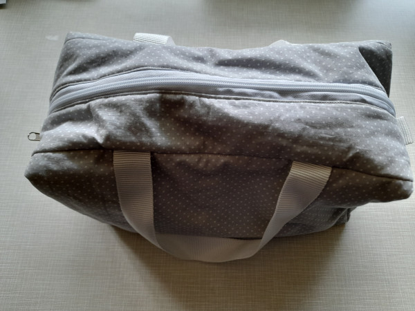 Handtasche oder Shoppingtasche